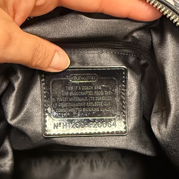 Coach Poppy in all Black - Picture 9 of 11